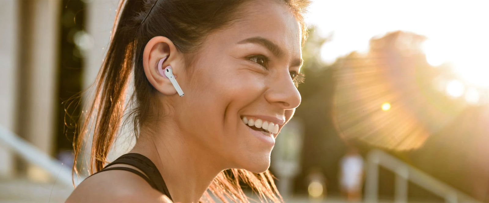 woman wearing an airpod