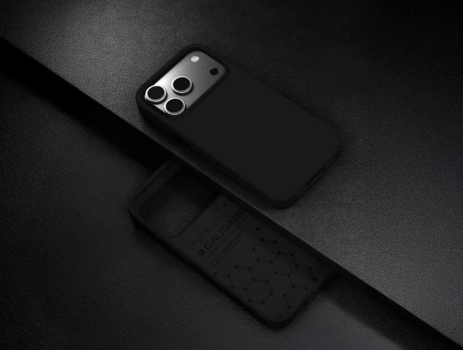 Caudabe Paragon OPEN Case MagSafe iPhone 17 Pro 6.3 - Midnight Black