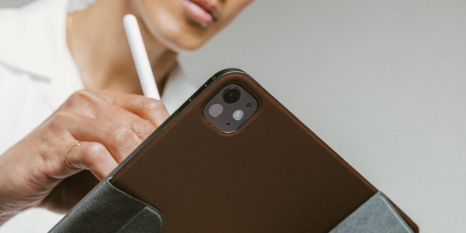 Nomad Premium Leather Folio Case for iPad Pro 11 M4 2024 - Brown