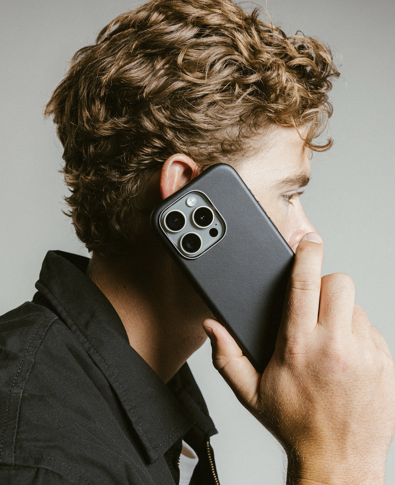 Nomad Traditional Horween Leather Case iPhone 16 Pro Max 6.9 - Black