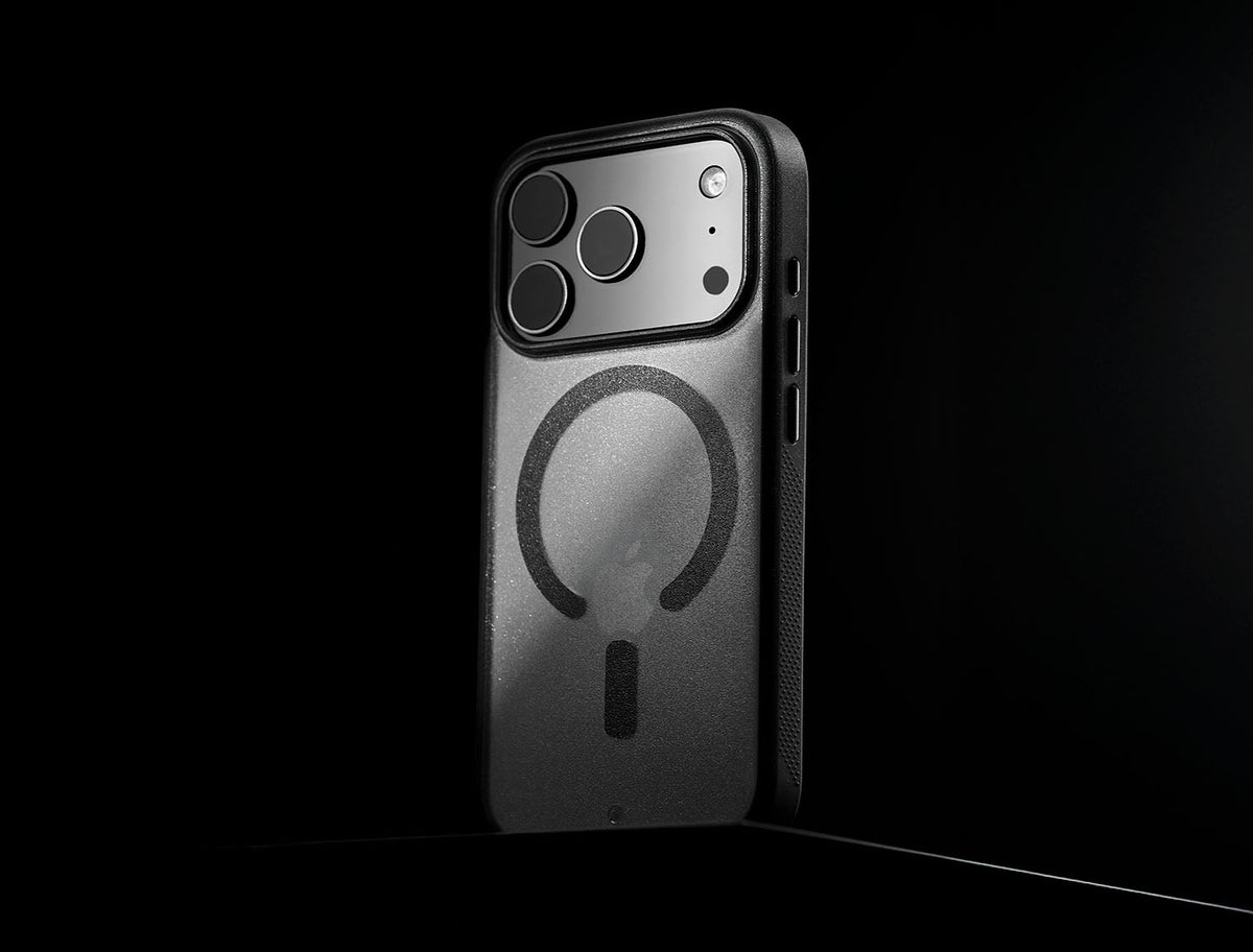 Caudabe Synthesis Slim Protective Case MagSafe iPhone 17 Pro 6.3 - Frost