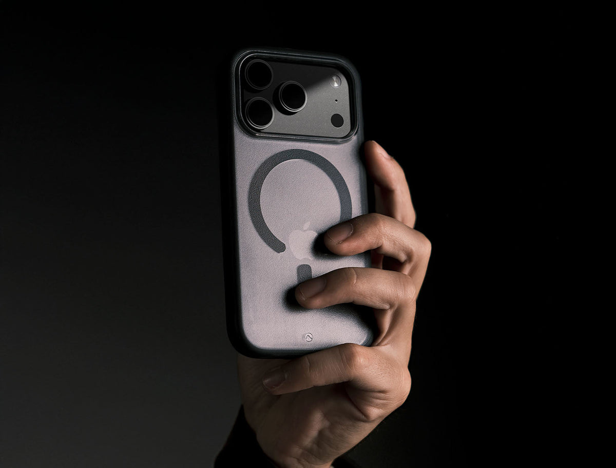 Caudabe Synthesis Slim Protective Case MagSafe iPhone 17 Pro Max 6.9 -Frost