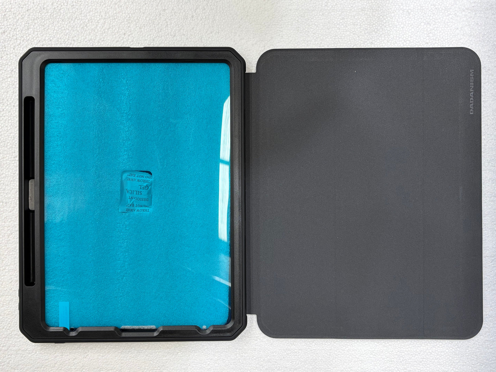 Rugged Trifold Magnetic Case for iPad Pro 11 2020 2nd Gen - Black - Mac Addict