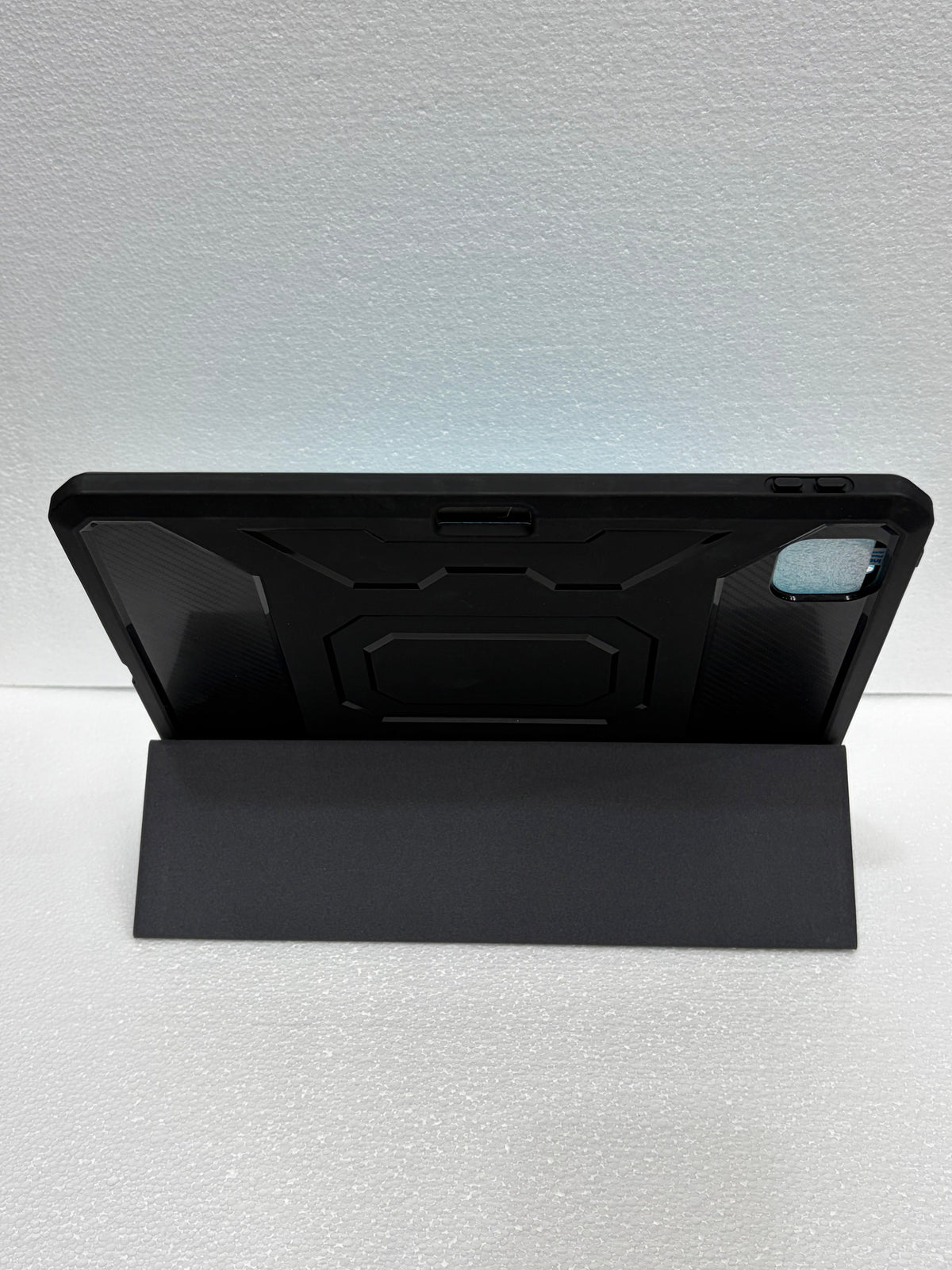 Rugged Trifold Magnetic Case for iPad Pro 11 2020 2nd Gen - Black - Mac Addict