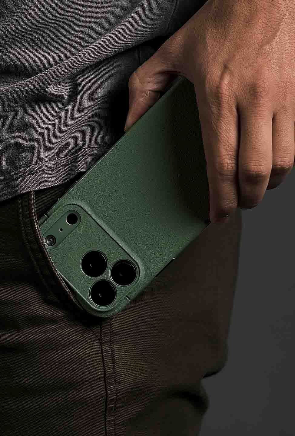 Caudabe Sheath Precise Protective Case MagSafe iPhone 17 Pro 6.3 - Eucalyptus Green