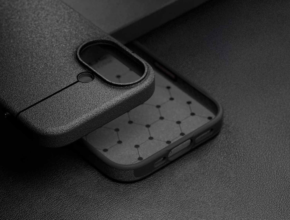 Caudabe Sheath Case MagSafe iPhone 17 standard - Black - Mac Addict