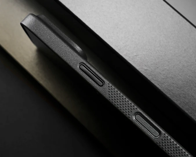 Caudabe Veil Ultra Thin Case iPhone 16 Pro 6.3 - Black