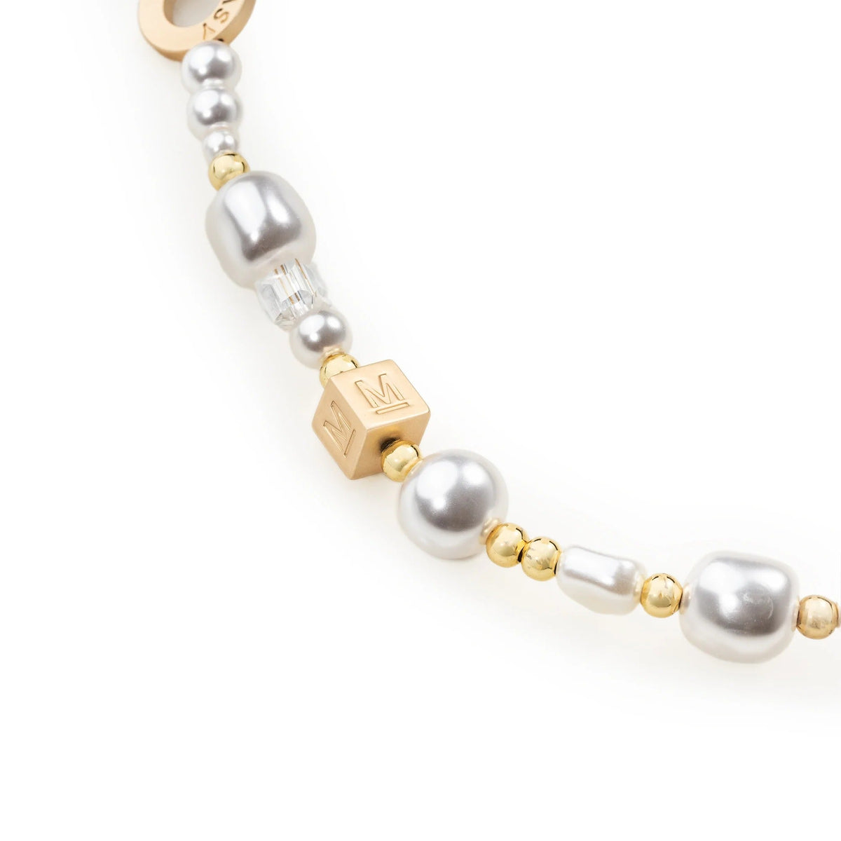 Mageasy Pearl iPhone Wrist Strap - Lobster Clasp & Charm loop - Mac Addict