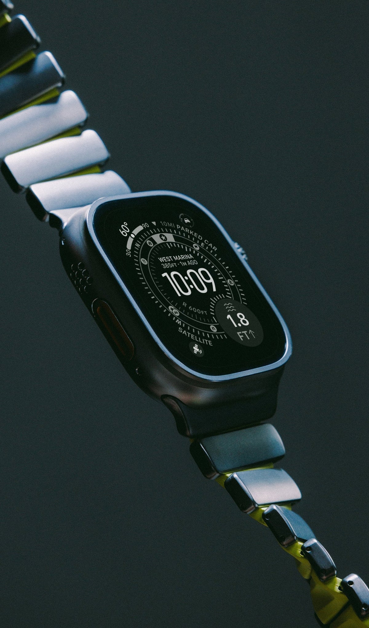 Nomad Stratos Titanium Apple Watch Ultra 1 - 3 / 42-49mm / Series 1-11 & SE - Natural / Volt - Mac Addict