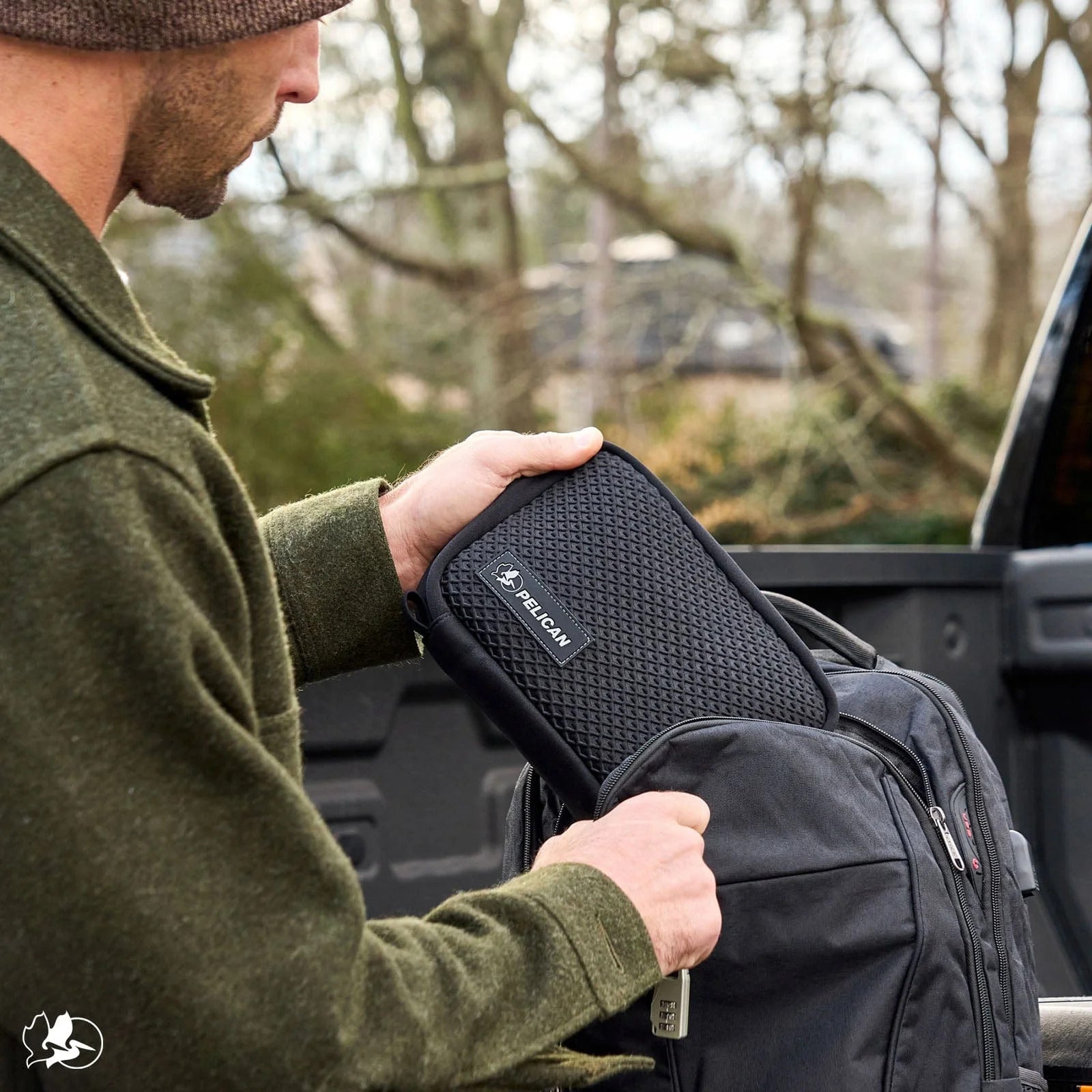 Pelican Traveler Tech Organizer - Mac Addict