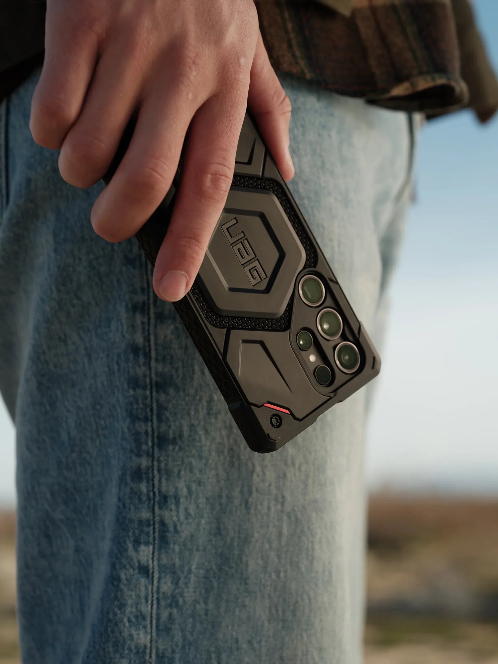 UAG Monarch Pro Kevlar Rugged Case & Magnet Samsung S23 Ultra 5G 6.8 Kevlar