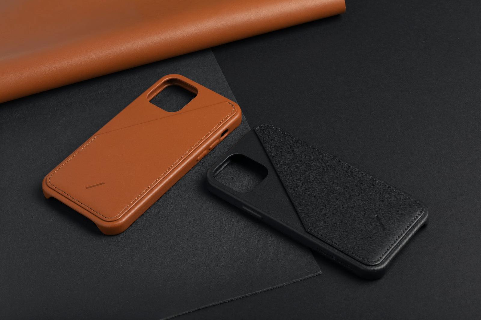 Native Union Clic Card Leather Case For iPhone 12 / 12 Pro - Tan - Mac Addict