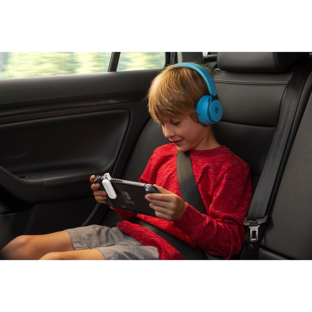 AirFly Duo Bluetooth adapter: Connect wireless headphones to your