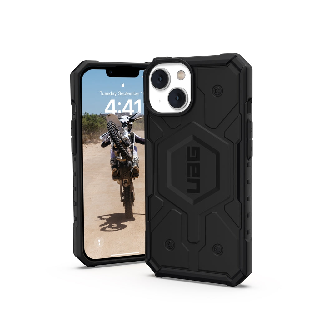 UAG Pathfinder MagSafe Case iPhone 15 Standard 6.1 Black