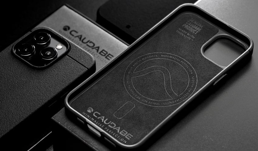 Caudabe Sheath Slim Protective Case with MagSafe iPhone 15 Pro Max 6.7 - Black